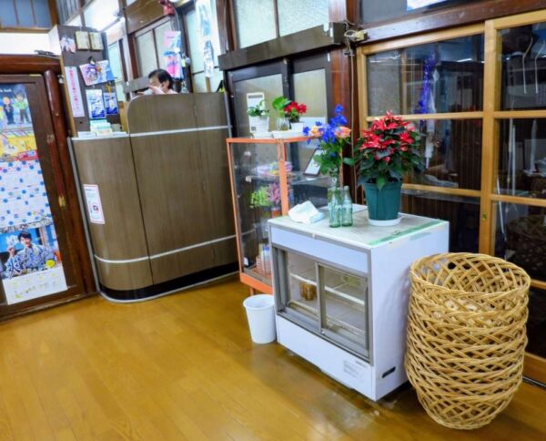 鶴の湯 入浴(渋谷区)(2016年12月31日をもって廃業)(銭湯マップ番号 12)