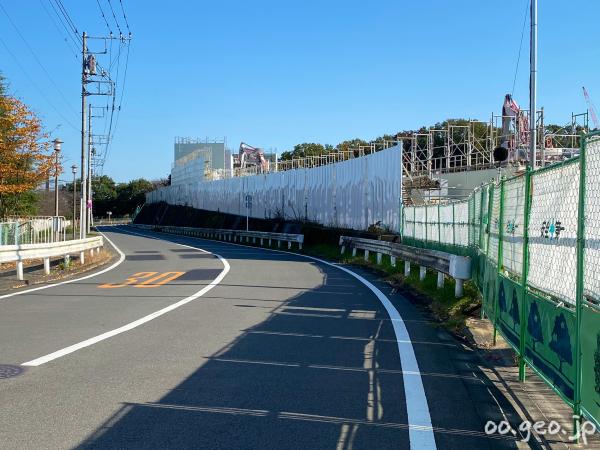 2020年11月13日 館ヶ丘名店街、八王子南バイパス入口工事、プリン山公園