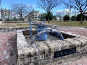 西前田公園のポンプ
