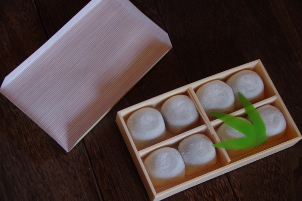 奥羽本線 峠の力餅 峠駅構内営業 峠の茶屋