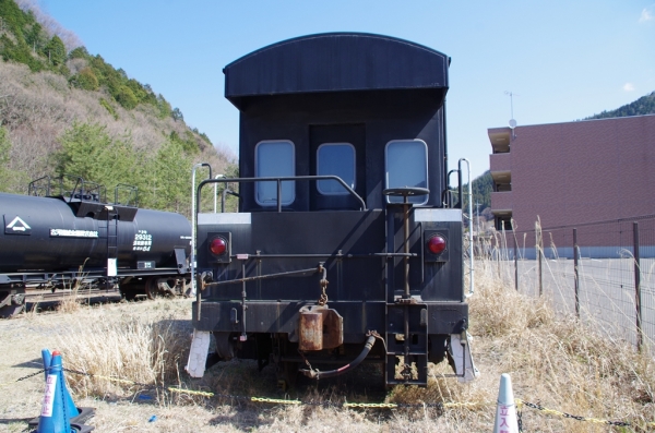 ヨ8928号車