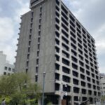 築地　旧電通本社ビル（解体工事準備・仮囲い設置）