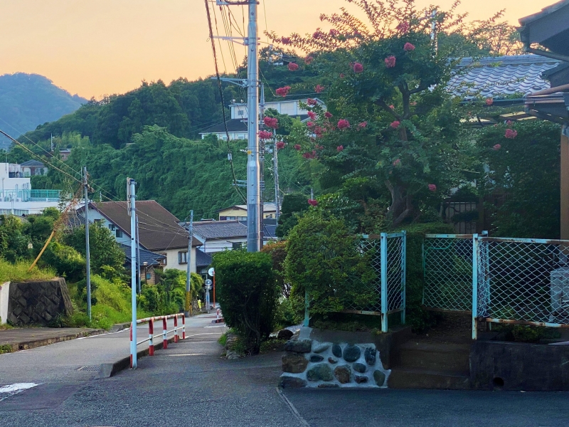 鎌倉みち起点 温泉坂