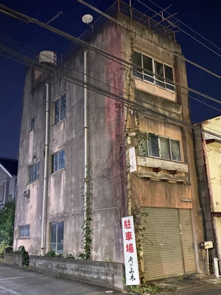 おばけビル　