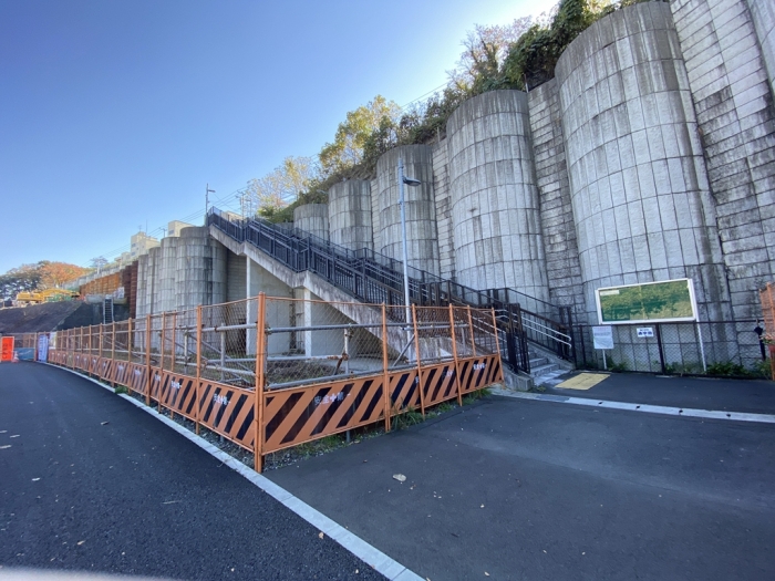 八王子南バイパス延伸工事 医療センター入口交差点 橋脚工事