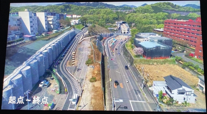 八王子南バイパス延伸工事　医療センター入口交差点　館高架橋　橋脚1基完成