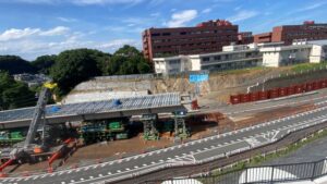 八王子南バイパス入口延伸工事　医療センター前