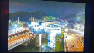 夜間工事の様子（紹介映像より）