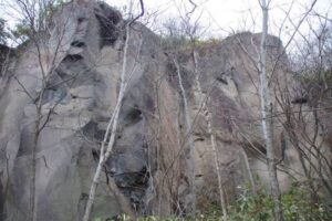 登別軟石　石切り場