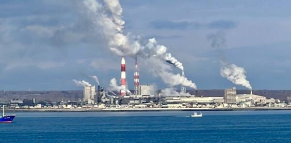 苫小牧西港　太平洋フェリーきたかみ