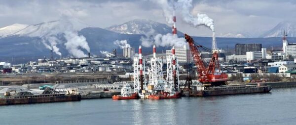 苫小牧西港　太平洋フェリーきたかみ