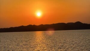 津軽海峡 津軽半島の夕陽 あさかぜ5号