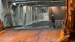 ラストラン目前のあさかぜ5号 青函フェリー