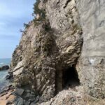 宝屋隧道（ほうやずいどう）と近くの岩窟